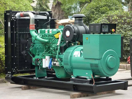 宁城710kw康明斯柴油发电机组