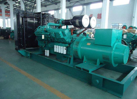 宁城800kw康明斯柴油发电机组